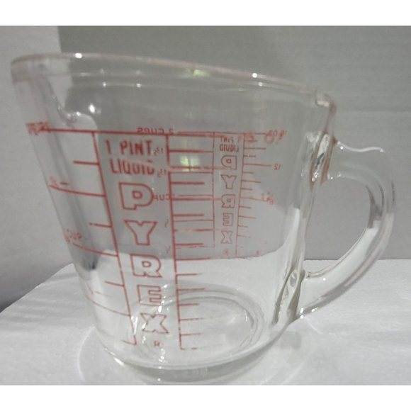 Vintage Pyrex 2-Cup Measuring Cup 516-L30 (1 Pint/16 OZ). - Picture 2 of 10